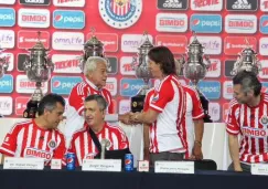 Jorge Vergara y Matías Almeyda en la presentación