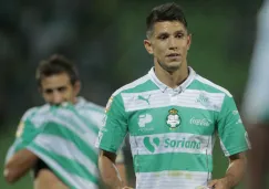 Jesús Molina en partido con Santos