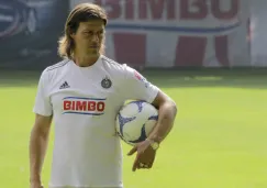 Almeyda, durante un entrenamiento de Chivas