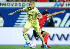 Darío Benedetto en el partido contra Tijuana de la Jornada 13