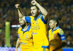 Gignac celebrando una anotación contra Pachuca