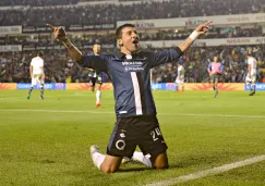 Benítez festeja uno de sus dos goles contra Rayados