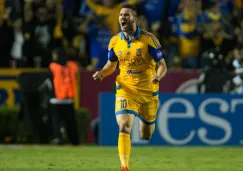 Gignac festeja un gol con Tigres