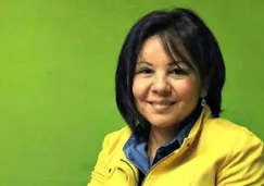 Gisela Mota durante un programa radiofónico