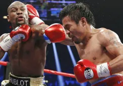 Floyd y Pacquiao en el intercambio de golpes