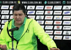 Tena durante su presentación con la Fiera