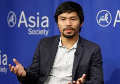 Pacquiao, dialogando en un evento