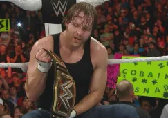 Dean Ambrose con el cinturón en Raw