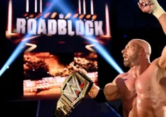 Triple H festeja tras su victoria en Roadblock