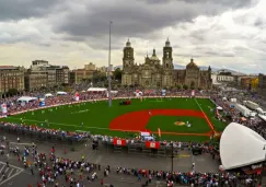 El diamante del Home Run Derby en el Zócalo capitalino