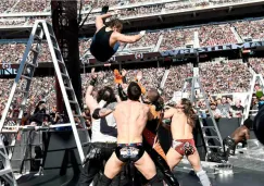 Dean Ambrose 'vuela' en Wrestlemania 31