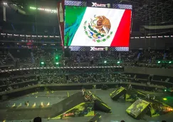 El Palacio de los Deportes se convirtió en una arena indomable