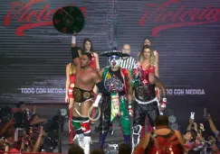 Psycho Clown, Pentagón Jr. y Texano Jr, festejan su triunfo en Puebla