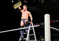 Jericho levanta el maletín de Money in the Bank