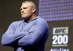 Brock Lesnar durante la conferencia de prensa de UFC 200