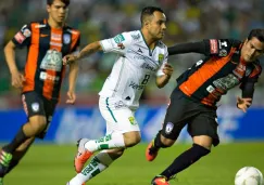  Luis Montes y Jorge Hernández, durante las Semifinales del C2016 entre Pachuca y León