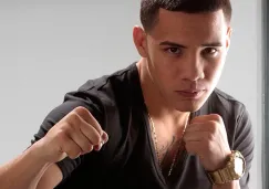 Oscar Valdez posa para la lente de RÉCORD