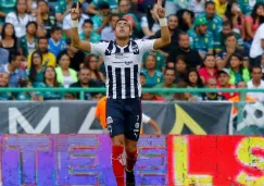 El atacante argentino Rogelio Funes Mori celebra el primer gol de Rayados