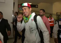 Misael Rodríguez a su llegada al aeropuerto de la Ciudad de México