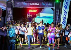 Corredores comenzando la carrera de la Liga BBVA Bancomer MX