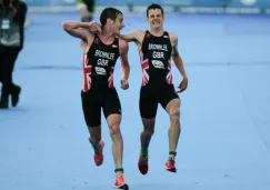 Hermanos Brownlee de Gran Bretaña en el Mundial de Triatlón