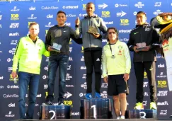 Ganadores de la carrera del Centenario del América suben al podio