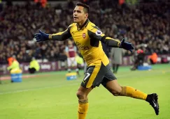 Alexis Sánchez festeja un gol contra West Ham