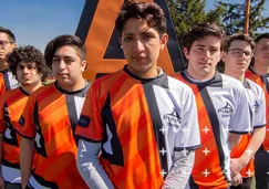 Los jugadores de Anáhuac Esports posaron en las instalaciones de la universidad