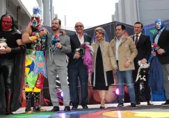 Luchadores de AAA en las instalaciones de TV Azteca