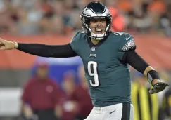 Nick Foles durante un partido con los Eagles