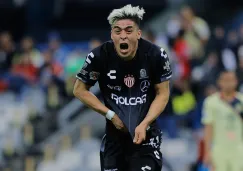 Brian Fernández festejando un gol ante el América 