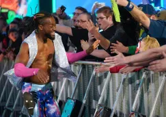 Kofi Kingston hace su entrada al ring