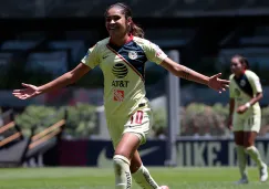 Estefanía Fuentes celebra gol contra Tijuana