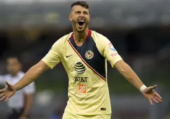 Guido Rodríguez celebra un gol con América