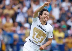 Alan Mozo celebrando un gol con Pumas 