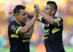 Jugadores de Morelia festejan anotación en el Volcán