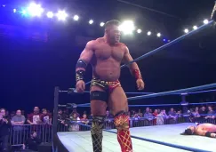 Brian Cage después de la lucha contra Impact