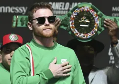 Canelo en la ceremonia de pesaje para pelea vs Jacobs