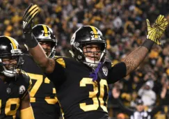 James Conner celebra touchdown 