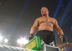 Brock Lesnar gana el maletín