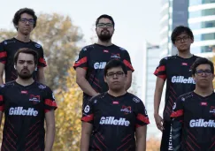 El jersey de Infinity ya luce a su nuevo patrocinador en el frente