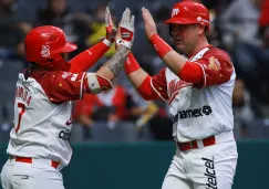 Gamboa y Terrazas festejan triunfo de Diablos Rojos