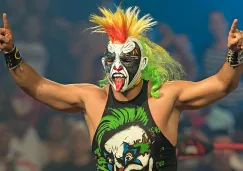 Psycho Clown hace su entrada al ring