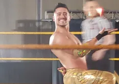 Ángel Garza en una función de NXT