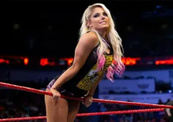 Alexa Bliss hace su entrada en RAW