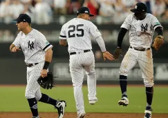 Jugadores de Yankees celebran victoria en Londres