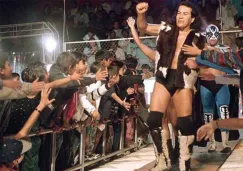 Perro Aguayo y Atlantis antes de una lucha