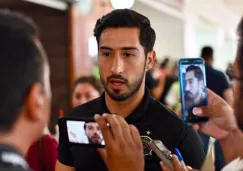 Elemento de Juárez durante su llegada al aeropuerto