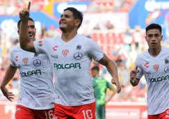 Necaxa celebra una anotación frente a Santos