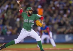 Sergio Romo en un lanzamiento contra Venezuela 